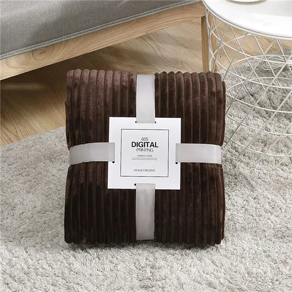 LuxeLine | gestreifte flanell-decken