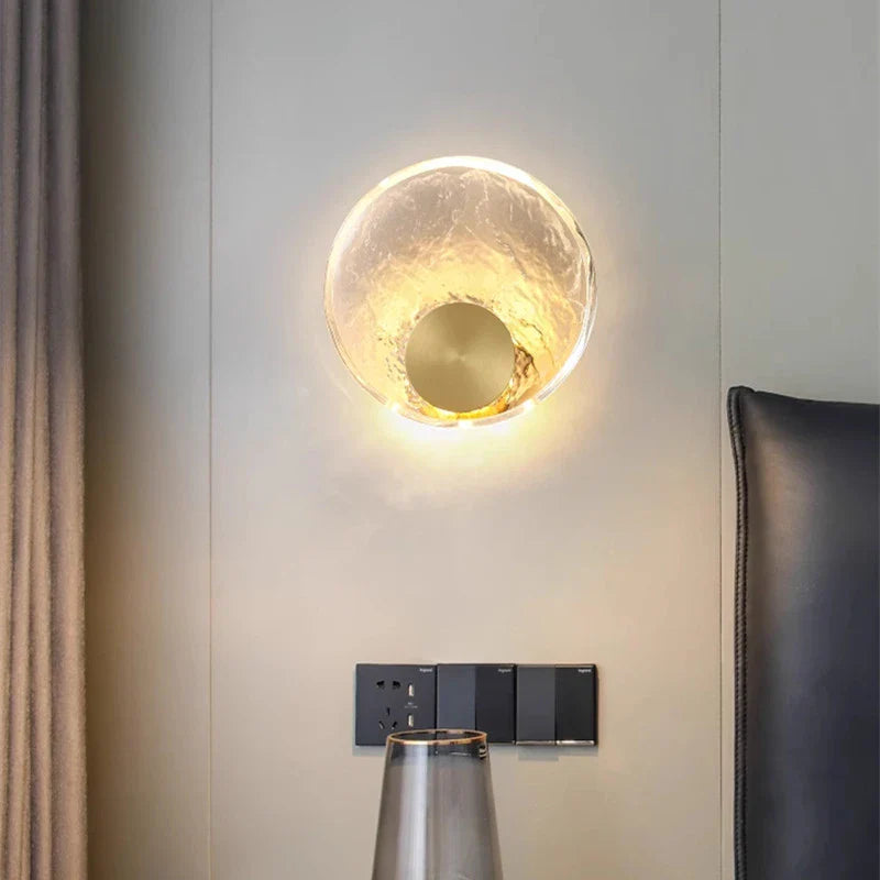 CrystalAura - Eleganter Ringglas-Wandleuchter